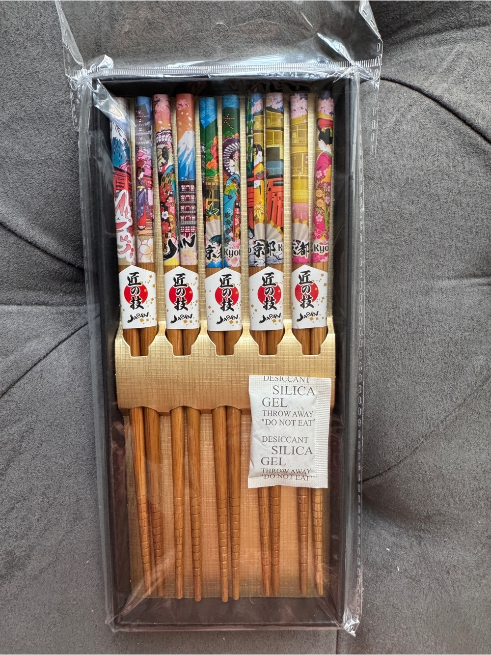 Traditional Wooden Chopsticks Set - Multicolor